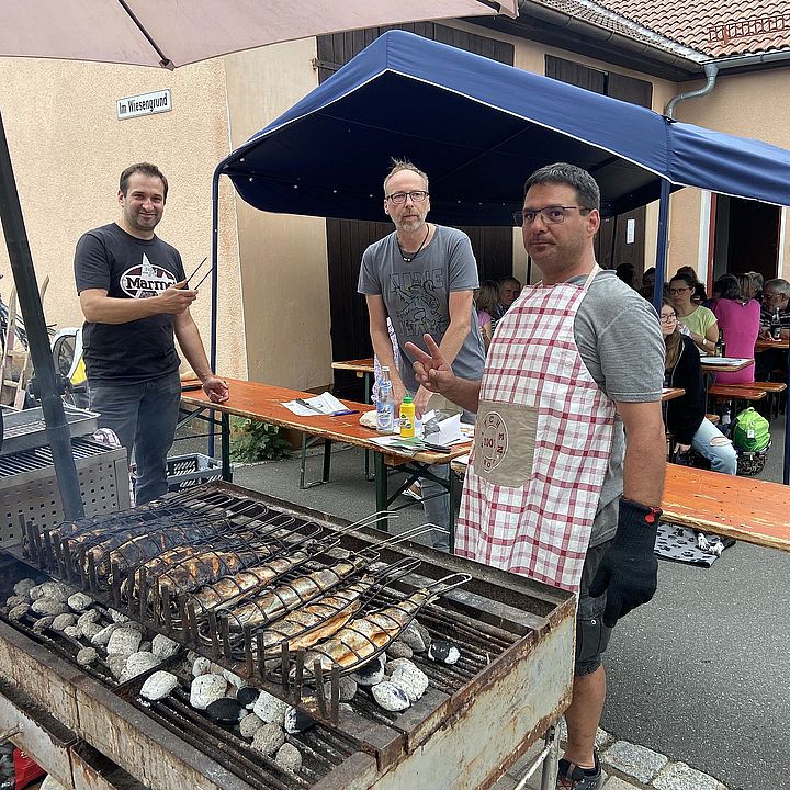 Fischgrillen 2023 Martin, Stefan und Udo